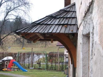 Pokrivati znamo tudi s skodlami