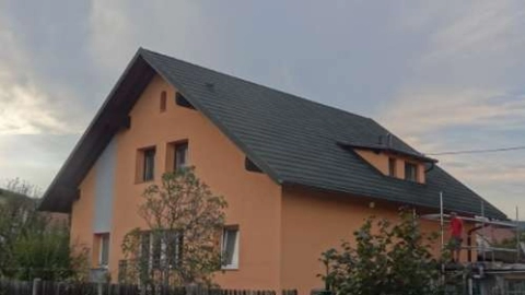 Stanovanjska hiša s kritino Gerard